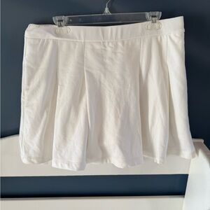 Express White Golf/Athletic Pleated Skirt With Shorts Size L
